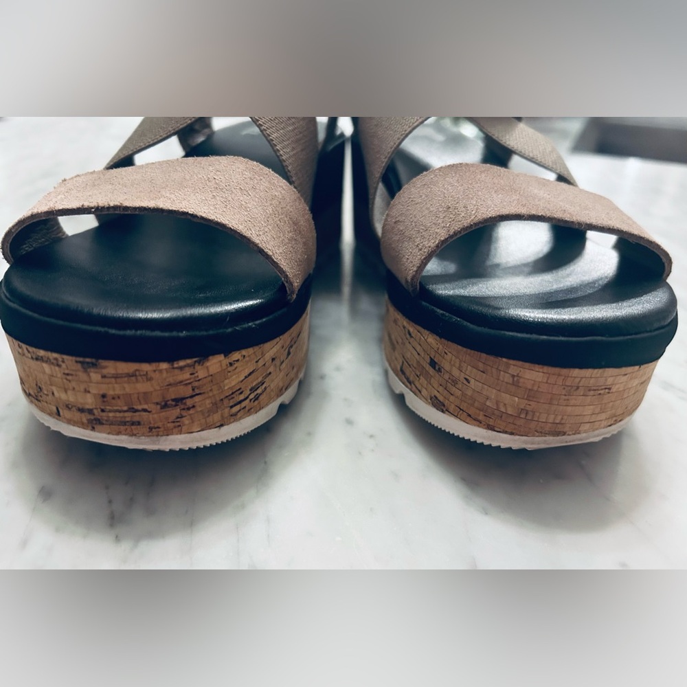 Sorel Cameron Sandal Size 8 - Picture 8 of 10